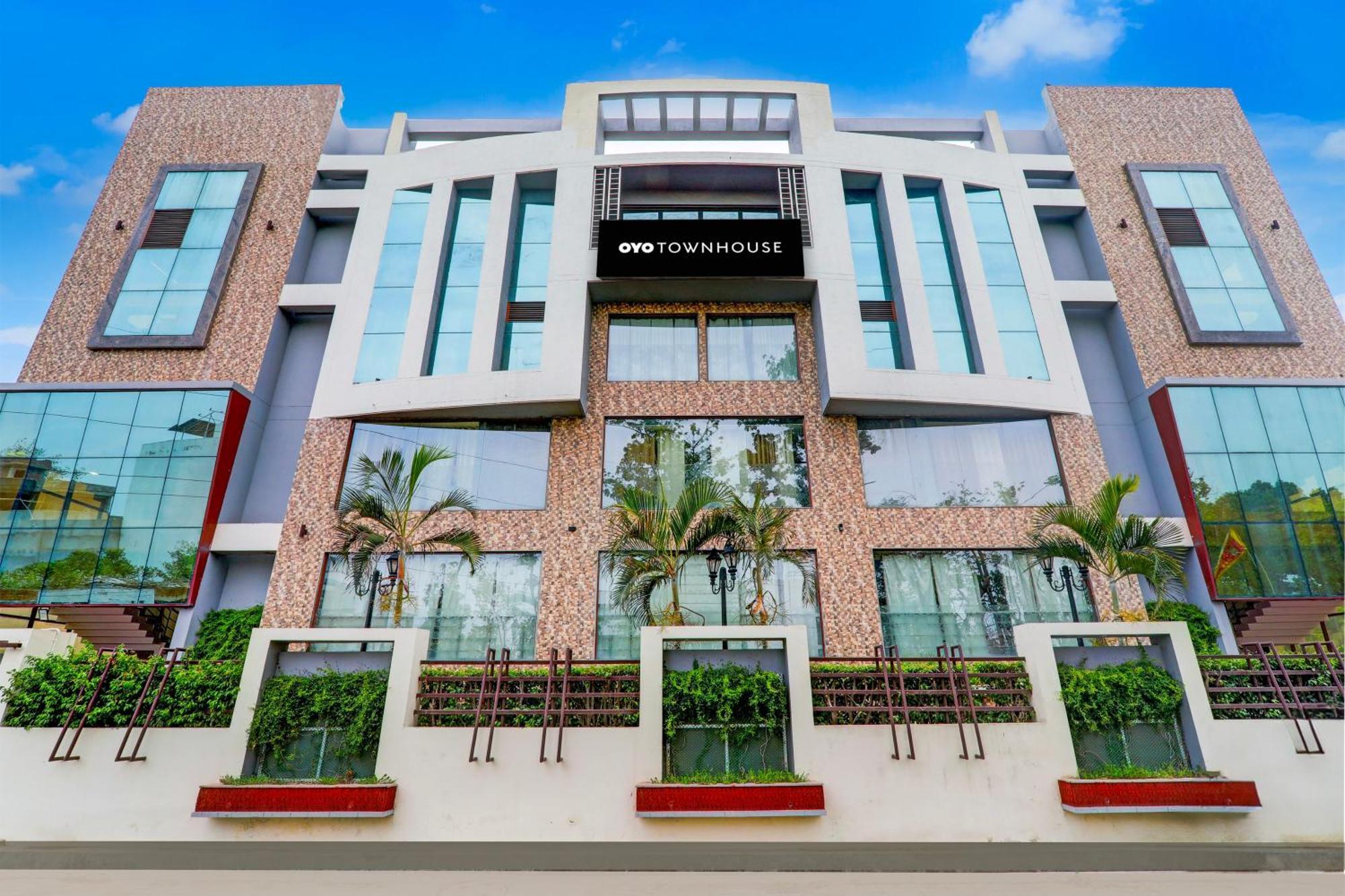 Townhouse Sakura 호텔 러크나우 외부 사진