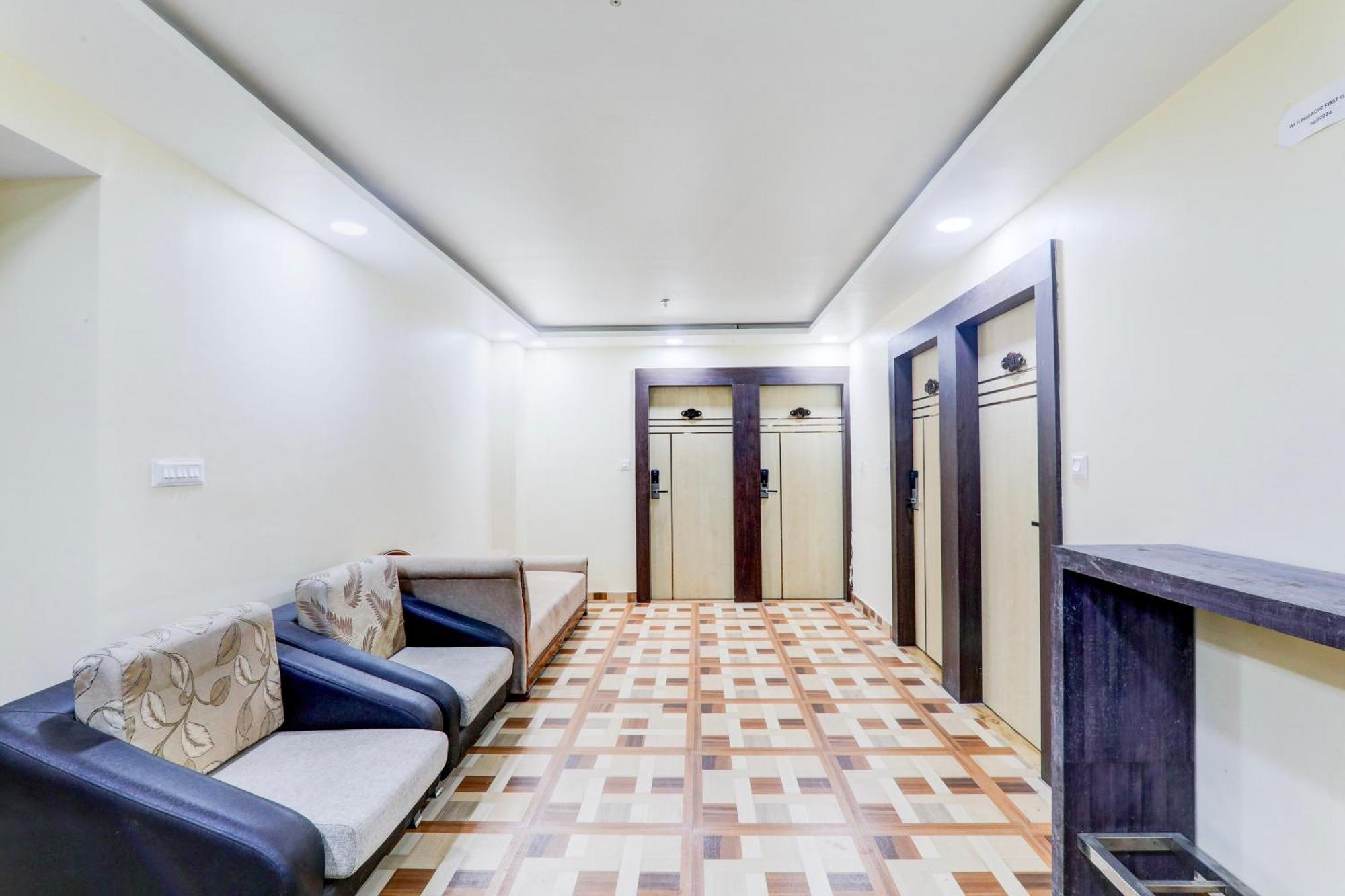 Townhouse Sakura 호텔 러크나우 외부 사진